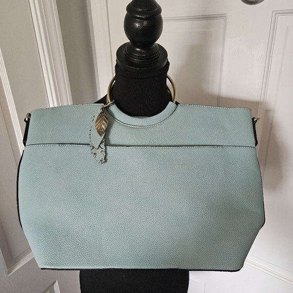 Simply Noelle Round Metal Handle Purse - Picture 1 of 9